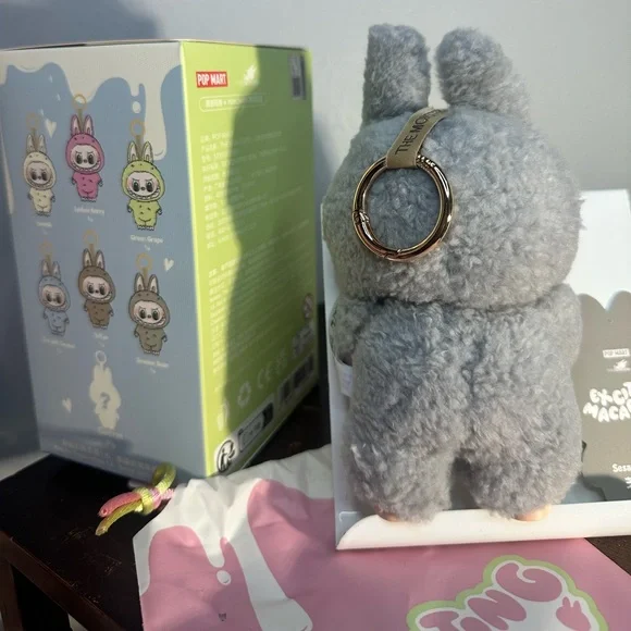 Pop Mart Labubu Exciting Macaron - Sesame Bean - Picture 4 of 4